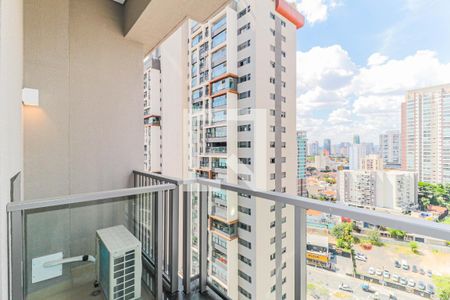Studio à venda com 25m², 1 quarto e sem vaga Studio à venda com 25m², 1 quarto e sem vagaVaranda