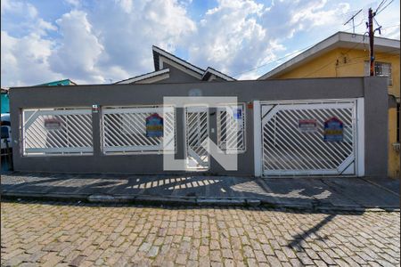 Casa para alugar com 390m², 3 quartos e 3 vagas Casa para alugar com 390m², 3 quartos e 3 vagasFachada/Placa