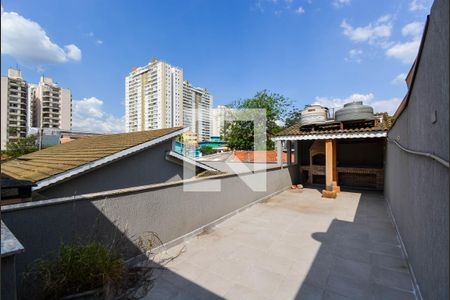 Casa para alugar com 390m², 3 quartos e 3 vagas Casa para alugar com 390m², 3 quartos e 3 vagasVaranda com Churrasqueira