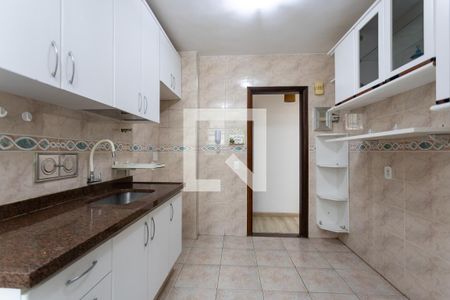 Apartamento à venda com 70m², 2 quartos e 1 vagaCozinha