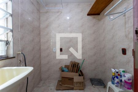Apartamento à venda com 70m², 2 quartos e 1 vagaÁrea de Serviço
