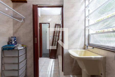 Apartamento à venda com 70m², 2 quartos e 1 vagaÁrea de Serviço