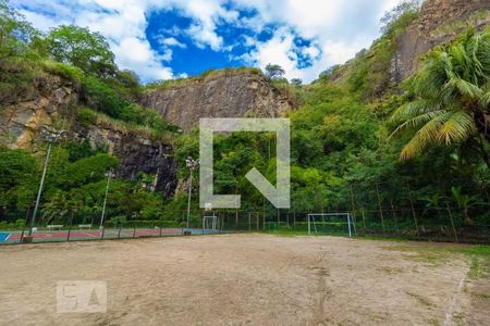 Apartamento à venda com 70m², 2 quartos e 1 vagaQuadra Esportiva