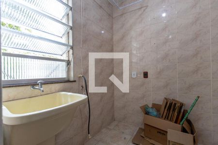 Apartamento à venda com 70m², 2 quartos e 1 vagaÁrea de Serviço