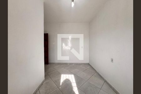 Casa à venda com 70m², 3 quartos e 4 vagasSuite