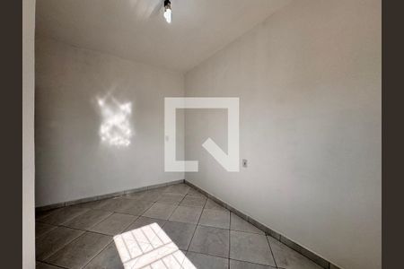 Casa à venda com 70m², 3 quartos e 4 vagasSuite