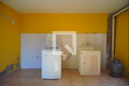 Casa à venda com 250m², 3 quartos e 2 vagas Casa à venda com 250m², 3 quartos e 2 vagasÁrea de Serviço