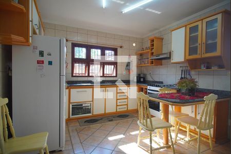 Casa à venda com 250m², 3 quartos e 2 vagas Casa à venda com 250m², 3 quartos e 2 vagasCozinha