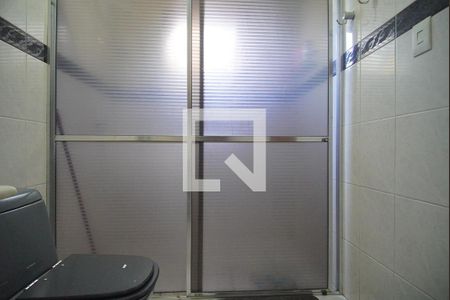 Casa à venda com 250m², 3 quartos e 2 vagas Casa à venda com 250m², 3 quartos e 2 vagasBanheiro