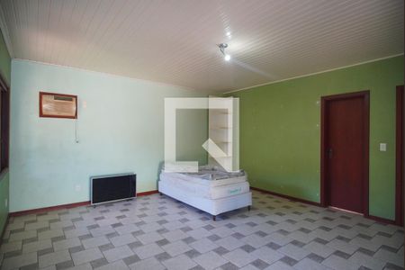 Casa à venda com 250m², 3 quartos e 2 vagas Casa à venda com 250m², 3 quartos e 2 vagasSuíte