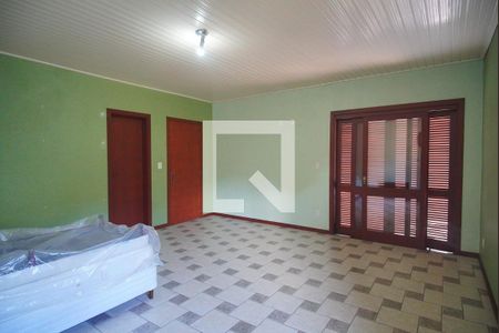 Casa à venda com 250m², 3 quartos e 2 vagas Casa à venda com 250m², 3 quartos e 2 vagasSuíte