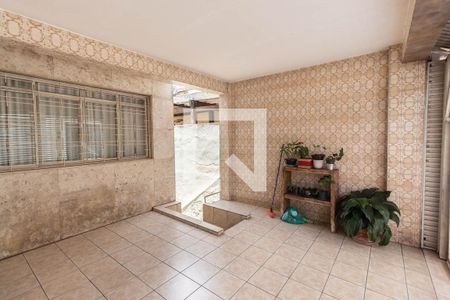 Casa à venda com 180m², 4 quartos e 2 vagasGaragem