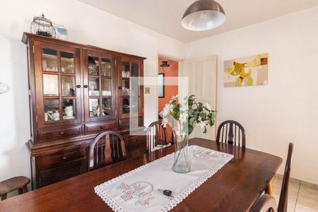 Casa à venda com 180m², 4 quartos e 2 vagasCozinha