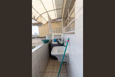 Casa à venda com 180m², 4 quartos e 2 vagasÁrea de serviço 1