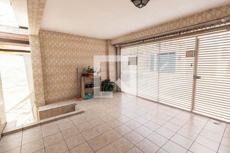 Casa à venda com 180m², 4 quartos e 2 vagasGaragem