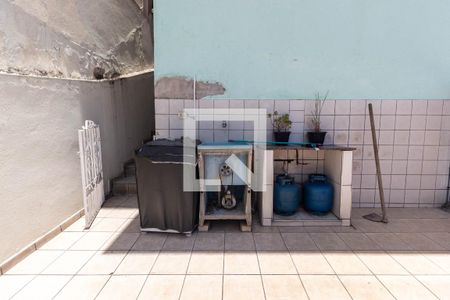 Casa à venda com 180m², 4 quartos e 2 vagasÁrea de serviço 2