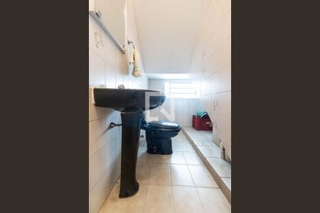 Casa à venda com 180m², 4 quartos e 2 vagasBanheiro de serviço