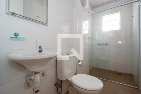 Casa para alugar com 114m², 4 quartos e 1 vaga Casa para alugar com 114m², 4 quartos e 1 vagaBanheiro de Serviço