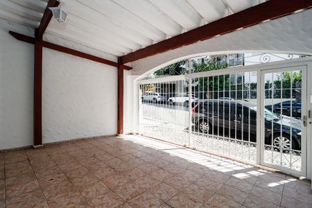 Casa para alugar com 114m², 4 quartos e 1 vaga Casa para alugar com 114m², 4 quartos e 1 vagaGaragem