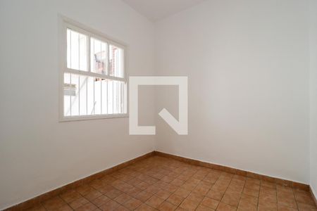 Casa para alugar com 114m², 4 quartos e 1 vaga Casa para alugar com 114m², 4 quartos e 1 vagaQuarto de Serviço