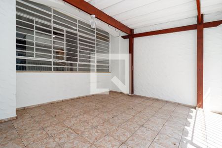 Casa para alugar com 114m², 4 quartos e 1 vaga Casa para alugar com 114m², 4 quartos e 1 vagaGaragem
