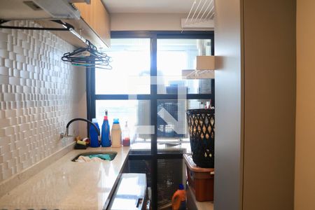 Apartamento à venda com 76m², 2 quartos e 1 vagaÁrea de Serviço