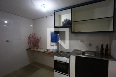 Casa para alugar com 295m², 3 quartos e 2 vagas Casa para alugar com 295m², 3 quartos e 2 vagasedicula / cozinha
