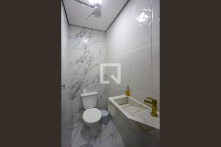 Casa para alugar com 295m², 3 quartos e 2 vagas Casa para alugar com 295m², 3 quartos e 2 vagasedicula / banheiro