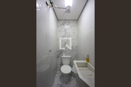 Casa para alugar com 295m², 3 quartos e 2 vagas Casa para alugar com 295m², 3 quartos e 2 vagasedicula / banheiro