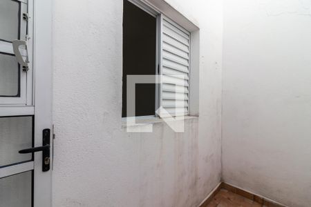 Apartamento para alugar com 45m², 1 quarto e sem vagaQuintal