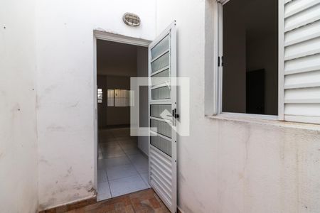 Apartamento para alugar com 45m², 1 quarto e sem vagaQuintal