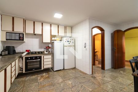 Casa para alugar com 350m², 3 quartos e 5 vagasCozinha