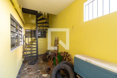 Casa para alugar com 350m², 3 quartos e 5 vagasQuintal dos Fundos