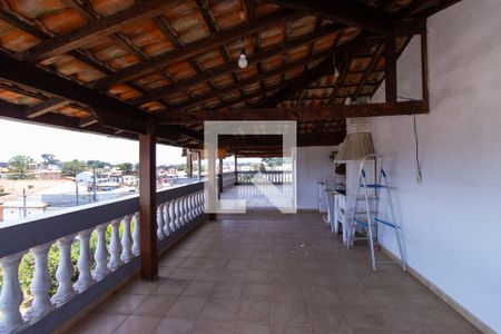 Casa para alugar com 420m², 3 quartos e 2 vagasVaranda andar superior