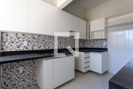 Apartamento para alugar com 75m², 3 quartos e sem vagaCozinha