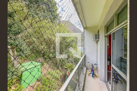 Apartamento à venda com 210m², 4 quartos e 3 vagasQuarto 3