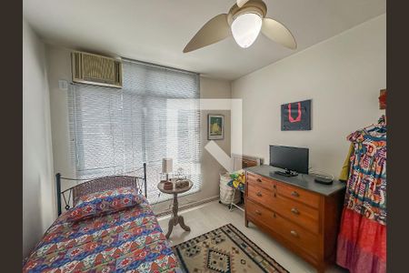 Apartamento à venda com 210m², 4 quartos e 3 vagasQuarto 4