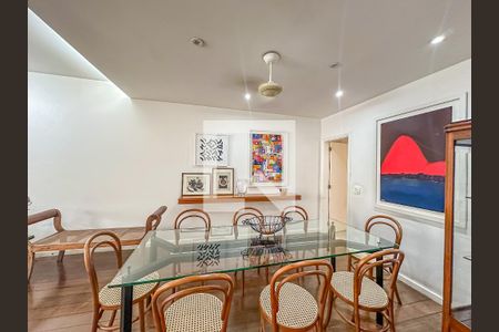 Apartamento à venda com 210m², 4 quartos e 3 vagasSala 2