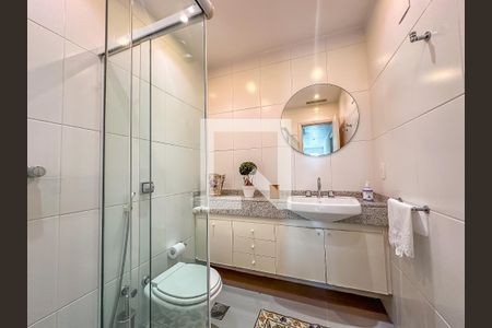 Apartamento à venda com 210m², 4 quartos e 3 vagasBanheiro