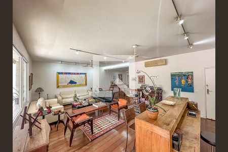 Apartamento à venda com 210m², 4 quartos e 3 vagasSala 2