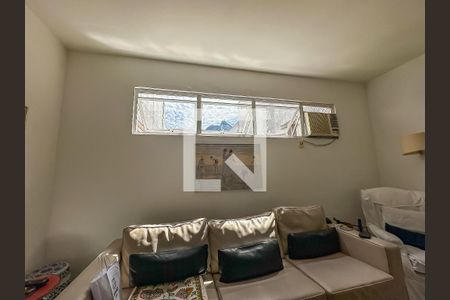 Apartamento à venda com 210m², 4 quartos e 3 vagasQuarto 1