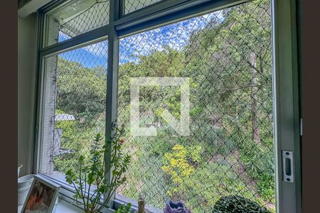 Apartamento à venda com 210m², 4 quartos e 3 vagasQuarto 2