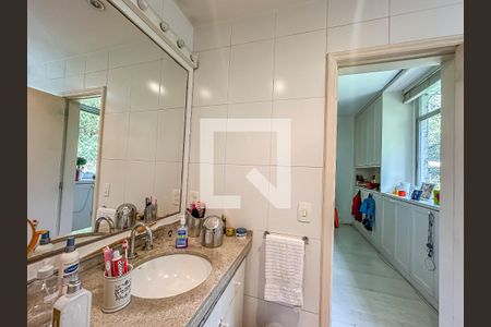 Apartamento à venda com 210m², 4 quartos e 3 vagasQuarto 2