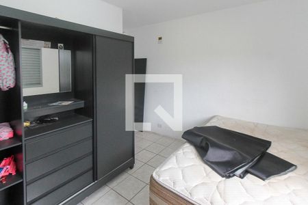 Casa à venda com 287m², 4 quartos e 2 vagasQuarto 02