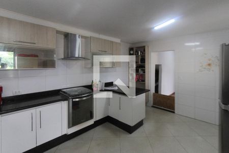 Casa à venda com 287m², 4 quartos e 2 vagasCozinha