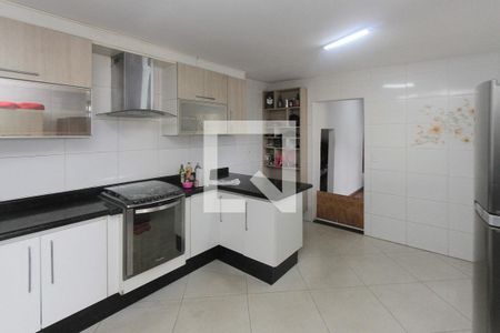 Casa à venda com 287m², 4 quartos e 2 vagasCozinha