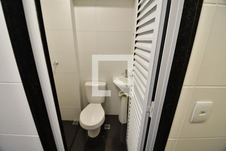 Apartamento à venda com 106m², 3 quartos e 2 vagasBanheiro de serviço