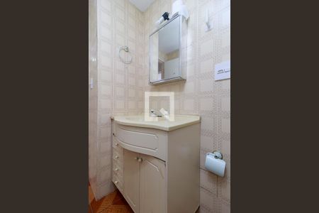 Apartamento para alugar com 75m², 3 quartos e 1 vaga Apartamento para alugar com 75m², 3 quartos e 1 vagaBanheiro 2