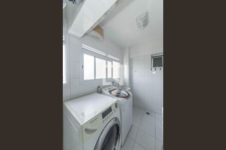 Apartamento à venda com 87m², 3 quartos e 2 vagasLavanderia