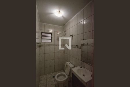 Casa para alugar com 110m², 3 quartos e 2 vagasBanheiro